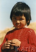 Lata 90., Kazachstan.
Portret dziewczynki.
Fot. Mikołaj Nesterowicz, zbiory Ośrodka KARTA