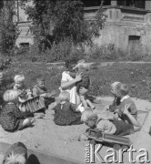 lata 50., Olszewka, Polska
Przedszkole
Fot. Irena Jarosińska, zbiory Ośrodka KARTA