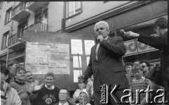 Maj 1989, Wrocław, Polska. 
Kampania wyborcza przed wyborami parlamentarnymi. Wiec wyborczy Komitetu Obywatelskiego 