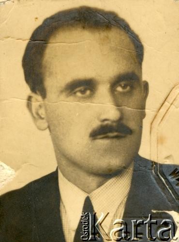 Po 1945, brak miejsca.
Tadeusz Kukla.
Fot. NN, album Tadeusza Kukli, zbiory Biblioteki Polskiej im. Ignacego Domeyki w Buenos Aires (Biblioteca Polaca Ignacio Domeyko)