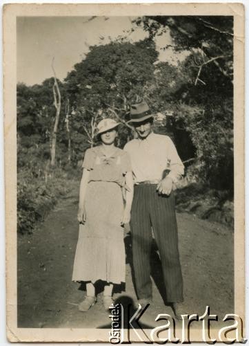 1939, Gobernador Lanusse, Misiones, Argentyna.
Kazimierz Ulanowicz i Irena Oblamska.
Fot. NN, zbiory Biblioteki Polskiej im. Ignacego Domeyki w Buenos Aires (Biblioteca Polaca Ignacio Domeyko)