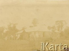 Lata 20., Corpus Christi, Misiones, Argentyna.
Dom Polski.
Fot. NN, zbiory Biblioteki Polskiej im. Ignacego Domeyki w Buenos Aires (Biblioteca Polaca Ignacio Domeyko)