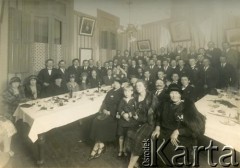 Lata 20., Buenos Aires, Argentyna.
Spotkanie Polonii.
Fot. NN, zbiory Biblioteki Polskiej im. Ignacego Domeyki w Buenos Aires (Biblioteca Polaca Ignacio Domeyko)