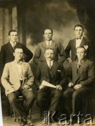 Brak daty, Bahia Blanca, Argentyna.
Zarząd Towarzystwa Polskiego w Bahia Blanca.
Fot. NN, zbiory Biblioteki Polskiej im. Ignacego Domeyki w Buenos Aires (Biblioteca Polaca Ignacio Domeyko)