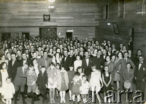 Lata 20., Berisso, Argentyna.
Uroczystość z udziałem Polaków.
Fot. NN, zbiory Biblioteki Polskiej im. Ignacego Domeyki w Buenos Aires (Biblioteca Polaca Ignacio Domeyko)