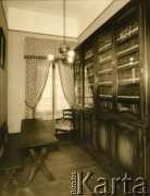 lata 30., Buenos Aires, Argentyna.
Biblioteka Banco Polaco Polska Kasa Opieki (argentyńska filia Banku PKO)
Fot. NN, zbiory Biblioteki Polskiej im. Ignacego Domeyki w Buenos Aires