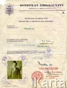 18.02.1936, Podkamień, pow. Broda, woj. tarnopolskie, Polska.
Świadectwo o nieuprawianiu żebraniny wydane dla Jana Półtoraka przez wójta gminy - Leopolda Trockiego i zatwierdzone w starostwie powiatowym w Brodach 26 lutego 1936 roku.
Fot. NN, kolekcja Janiny Półtorak, zbiory Biblioteki Polskiej im. Ignacego Domeyki w Buenos Aires (Biblioteca Polaca Ignacio Domeyko), reprodukcje cyfrowe w Ośrodku KARTA w Warszawie 



