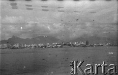 Lata 40., Rio de Janeiro, Brazylia.
Port. Fotografia wykonana przez Marię Świeczewską lub jej męża Karola. Oboje po wojnie wyemigrowali do Argentyny. Małżeństwo przyjaźniło się z pisarzem Witoldem Gombrowiczem.
Fot. NN, kolekcja Marii Świeczewskiej-Wańke, zbiory Biblioteki Polskiej im. Ignacego Domeyki w Buenos Aires (Biblioteca Polaca Ignacio Domeyko), reprodukcje cyfrowe w Ośrodku KARTA w Warszawie