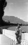 Po 1945, Francja.
Maria Świeczewska. Fotografia wykonana przez męża Marii - Karola. Oboje po wojnie wyemigrowali do Argentyny. Małżeństwo przyjaźniło się z pisarzem Witoldem Gombrowiczem.
Fot. Karol Świeczewski, kolekcja Marii Świeczewskiej-Wańke, zbiory Biblioteki Polskiej im. Ignacego Domeyki w Buenos Aires (Biblioteca Polaca Ignacio Domeyko), reprodukcje cyfrowe w Ośrodku KARTA w Warszawie