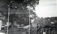 3.01.1979, Obera, prowincja Misiones, Argentyna.
Plac Polski (Plazoleta Polaca). 
Fot. NN, kolekcja dotycząca życia religijnego w prowincji Misiones, zbiory  Archiwum Ojców Franciszkanów w Polskiej Misji Katolickiej w Martin Coronado, reprodukcje cyfrowe w  Bibliotece Polskiej im. Ignacego Domeyki w Buenos Aires (Biblioteca Polaca Ignacio Domeyko) i w Ośrodku KARTA w Warszawie