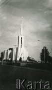 Lata 70., Obera, prowincja Misiones, Argentyna.
Kościół pw. świętego Antoniego z Padwy. 
Fot. NN, kolekcja dotycząca życia religijnego w prowincji Misiones, zbiory  Archiwum Ojców Franciszkanów w Polskiej Misji Katolickiej w Martin Coronado, reprodukcje cyfrowe w  Bibliotece Polskiej im. Ignacego Domeyki w Buenos Aires (Biblioteca Polaca Ignacio Domeyko) i w Ośrodku KARTA w Warszawie