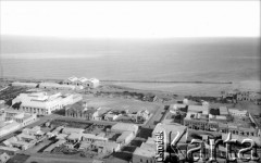 27.02.1929, Comodoro Rivadavia, prowincja Chubut, Argentyna.
Widok na miasto.
Fot. NN, zbiory Museo Ferroportuario w Comodoro Rivadavia, reprodukcje cyfrowe w  Bibliotece Polskiej im. Ignacego Domeyki w Buenos Aires (Biblioteca Polaca Ignacio Domeyko) i w Ośrodku KARTA w Warszawie