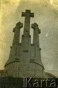 Lata 20., Wilno, Polska.
Góra Trzech Krzyży (Góra Trzykrzyska).
Fot. z albumu porucznika Jana Obłoczyńskiego z Batalionu Chemicznego WP, zbiory Ośrodka KARTA, przekazała Jolanta Wolszczynin.