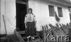 13.08.1931, Drohiczówka, Polska.
Córka Rusina Milka.
Fot. Anna Wielowieyska, udostępniła Maria Wielowieyska, reprodukcje cyfrowe w  Bibliotece Polskiej im. Ignacego Domeyki w Buenos Aires (Biblioteca Polaca Ignacio Domeyko) i w Ośrodku KARTA w Warszawie
