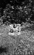 8.07.1932, Polska.
Jola.
Fot. Anna Wielowieyska, udostępniła Maria Wielowieyska, reprodukcje cyfrowe w  Bibliotece Polskiej im. Ignacego Domeyki w Buenos Aires (Biblioteca Polaca Ignacio Domeyko) i w Ośrodku KARTA w Warszawie
