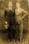 Lata 30., Apostoles, Misiones, Argentyna.
Boleslao Kalafarski i Tomas Kurpaska.
Fot. NN, zbiory Asociación Polaca de Posadas, udostępniła Fabiana Śniechowski, reprodukcje cyfrowe w Bibliotece Polskiej im. Ignacego Domeyki w Buenos Aires (Biblioteca Polaca Ignacio Domeyko) i w Ośrodku KARTA w Warszawie 



