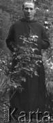 1952, Azara, Misiones, Argentyna.
Ojciec Juan Antoniuk z zakonu benedyktynów (Victoria Entre Rios).
Fot. NN, zbiory Asociación Polaca de Posadas, udostępniła Fabiana Śniechowski, reprodukcje cyfrowe w Bibliotece Polskiej im. Ignacego Domeyki w Buenos Aires (Biblioteca Polaca Ignacio Domeyko) i w Ośrodku KARTA w Warszawie 



