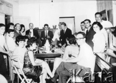1967, Azara, Misiones, Argentyna.
Spotkanie rodzinne.
Fot. NN, zbiory Asociación Polaca de Posadas, udostępniła Fabiana Śniechowski, reprodukcje cyfrowe w Bibliotece Polskiej im. Ignacego Domeyki w Buenos Aires (Biblioteca Polaca Ignacio Domeyko) i w Ośrodku KARTA w Warszawie 



