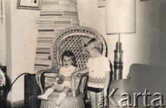 1973, Azara, Misiones, Argentyna.
Horacio i Grisella Terleski.
Fot. NN, zbiory Asociación Polaca de Posadas, udostępniła Fabiana Śniechowski, reprodukcje cyfrowe w Bibliotece Polskiej im. Ignacego Domeyki w Buenos Aires (Biblioteca Polaca Ignacio Domeyko) i w Ośrodku KARTA w Warszawie 



