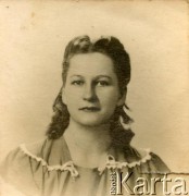 Lata 40., Azara, Misiones, Argentyna.
Józefa Dwojak.
Fot. NN, zbiory Józefy Raczkowski z d. Dwojak, kopie cyfrowe w Bibliotece Polskiej im. Ignacego Domeyki w Buenos Aires (Biblioteca Polaca Ignacio Domeyko) i w Ośrodku KARTA w Warszawie 





 
