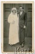 1933, Apostoles, Misiones, Argentyna.
Ślub Anastazji Kuś i Franciszka Szeligi. Byli dziadkami Sereny Kolaczewski, ofiarodawczyni zdjęć.
Fot. NN, zbiory Sereny Kolaczewski, reprodukcje cyfrowe w  Bibliotece Polskiej im. Ignacego Domeyki w Buenos Aires (Biblioteca Polaca Ignacio Domeyko) i w Ośrodku KARTA w Warszawie