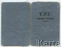 4.01.1956, Comodoro Rivadavia, Argentyna. 
Legitymacja służbowa argentyńskiej firmy energetycznej YPF (Yacimientos Petrolíferos Fiscales) należąca do Roberto Szymanskiego.
Fot. NN, zbiory Roberto Carlosa Szymanskiego, reprodukcje cyfrowe w  Bibliotece Polskiej im. Ignacego Domeyki w Buenos Aires (Biblioteca Polaca Ignacio Domeyko) i w Ośrodku KARTA w Warszawie