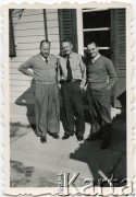 1957, Comodoro Rivadavia, prowincja Chubut, Argentyna.
Ludwik Figna (pierwszy z prawej) z kolegami.
Fot. NN, zbiory Juana Ludvica Figny, reprodukcje cyfrowe w Bibliotece Polskiej im. Ignacego Domeyki w Buenos Aires (Biblioteca Polaca Ignacio Domeyko) i w Ośrodku KARTA w Warszawie.