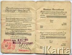 6.05.1935, Buczacz, Polska.
Paszport małżeństwa Józefa i Anastazji Herbutów oraz ich dzieci Katarzyny, Anieli i Władysława. Rodzina do 1935 r. mieszkała w Baryszu. Dokument został wystawiony przed ich wyjazdem do prowincji Chaco w Argentynie.
Fot. NN, zbiory Władysława Herbuta, reprodukcje cyfrowe w Bibliotece Polskiej im. Ignacego Domeyki w Buenos Aires (Biblioteca Polaca Ignacio Domeyko) i w Ośrodku KARTA w Warszawie.