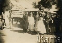 1958, Coronel du Graty, prowincja Chaco, Argentyna.
Ślub Stanisławy Wojtuń. 
Fot. NN, zbiory Stanisława Wojtuń, reprodukcje cyfrowe w Bibliotece Polskiej im. Ignacego Domeyki w Buenos Aires (Biblioteca Polaca Ignacio Domeyko) i w Ośrodku KARTA w Warszawie.