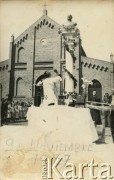 9.11.1947, Azara, prowincja Misiones, Argentyna.
Uroczystość poświęcenia pomnika księdza Józefa Mariańskiego - proboszcza w Azarze w latach 1904-1931, szczególnie zasłużonego dla osadników polskich w Misiones. 
Fot. NN, ze zbiorów Archivo Historico-Central 