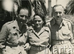 1945-1946, Włochy.
Od prawej: podpułkownik Józef Kramczyński, jego żona Ludwika z domu Gruber, ochotniczka Pomocniczej Służby Kobiet oraz major Mieczysław Młotek.
Fot. NN, zbiory Krzysztofa Barbarskiego, reprodukcje cyfrowe w Ośrodku KARTA w Warszawie i w Instytucie Polskim i Muzeum im. gen. Sikorskiego w Londynie.