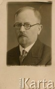 1939, Polska.
Wincenty Strumiński, dziadek Joanny Bernasińskiej i Bożeny Laskiewicz. 
Fot. NN, zbiory Joanny i Jacka Bernasińskich, reprodukcje cyfrowe w Ośrodku KARTA w Warszawie i w Instytucie Polskim i Muzeum im. gen. Sikorskiego w Londynie.