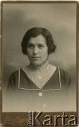 1915, Kraków.
Stanisława Strumińska, z domu Satara - babcia Joanny Bernasińskiej i Bożeny Laskiewicz.
Fot. Franciszek Kryjak, zbiory Joanny i Jacka Bernasińskich oraz Bożeny Laskiewicz, reprodukcje cyfrowe w Ośrodku KARTA w Warszawie i w Instytucie Polskim i Muzeum im. gen. Sikorskiego w Londynie.