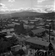 1977, Tynda, obwód amurski, Rosyjska Federacyjna Socjalistyczna Republika Radziecka, ZSRR.
Budowa Bajkalsko-Amurskiej Magistrali Kolejowej (BAM). Osiedle domów.
Fot. Mikołaj Nesterowicz, zbiory Ośrodka KARTA