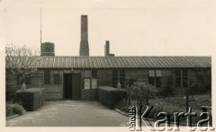 Lata 50., Penrhos, Walia, Wielka Brytania.
Biuro administracji zarządzającej Polskim Osiedlem dla byłych żołnierzy i ich rodzin.
Fot. NN, kolekcja: Polskie Osiedle w Penrhos, reprodukcje cyfrowe w Ośrodku KARTA
