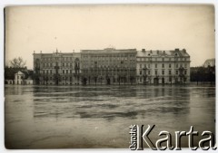1931, Wilno, Polska.
Powódź, zalane miasto.
Fot. Photo Jean, kolekcja Janusza Sijki, zbiory Fundacji Ośrodka KARTA