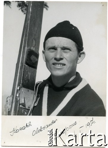 14.03.1954, Zakopane, woj. krakowskie, Polska Rzeczpospolita Ludowa.
Aleksander Kowalski - portret reprezentanta Polski w narciarstwie.
Fot. Stefan Burnatowicz, kolekcja Stefana Burnatowicza, zbiory Ośrodka KARTA