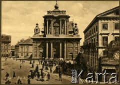 1900-1914, Warszawa, Królestwo Polskie.
Kościół Świętego Józefa Oblubieńca (obecnie Wniebowzięcia Najświętszej Marii Panny i św. Józefa Oblubieńca) przy Krakowskim Przedmieściu.
Fot. NN, kolekcja tematyczna: architektura Warszawy w latach 1900-1914, zbiory Ośrodka KARTA