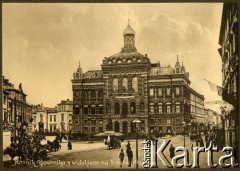 1900-1914, Warszawa, Królestwo Polskie.
Dawny pałac Staszica. W 1890 roku w budynku została umieszczona cerkiew św. Tatiany Rzymianki, a sam pałac przebudowano w stylu bizantyjsko-rosyjskim.
Fot. NN, kolekcja tematyczna: architektura Warszawy w latach 1900-1914, zbiory Ośrodka KARTA