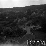 Lata 60., Łagów, Polska.
Miasteczko, widok z góry.
Fot. Marek Zürn, zbiory Fundacji Ośrodka KARTA