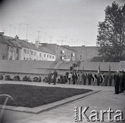 09.1969, Płock, Polska.
Uroczystość odsłonięcia Pomnika 13 Straconych, upamiętniającego członków ruchu oporu straconych w tym miejscu przez hitlerowców w 1942 roku.
Fot. Marek Zürn, zbiory Fundacji Ośrodka KARTA