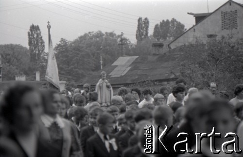 Lata 60., Biała Podlaska, Polska.
Procesja w Boże Ciało.
Fot. Marek Zürn, zbiory Fundacji Ośrodka KARTA