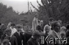 Lata 60., Biała Podlaska, Polska.
Procesja w Boże Ciało.
Fot. Marek Zürn, zbiory Fundacji Ośrodka KARTA