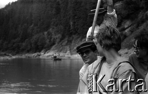 Lata 60., Pieniny, Polska.
Spływ Dunajcem.
Fot. Marek Zürn, zbiory Fundacji Ośrodka KARTA
