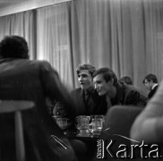 Lata 60., Warszawa, Polska.
Klub Międzynarodowej Prasy i Książki.
Fot. Marek Zürn, zbiory Fundacji Ośrodka KARTA