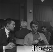Lata 60., Warszawa, Polska.
Turniej brydżowy.
Fot. Marek Zürn, zbiory Fundacji Ośrodka KARTA