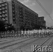 22.07.1966, Warszawa, Polska.
Defilada z okazji Święta Odrodzenia Polski (22 Lipca) na ulicy Marszałkowskiej.
Fot. Marek Zürn, zbiory Fundacji Ośrodka KARTA