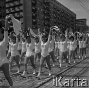 22.07.1966, Warszawa, Polska.
Defilada z okazji Święta Odrodzenia Polski (22 Lipca) na ulicy Marszałkowskiej.
Fot. Marek Zürn, zbiory Fundacji Ośrodka KARTA