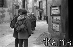 Lata 60., Góry Świętokrzyskie, Polska.
Klepsydry.
Fot. Marek Zürn, zbiory Fundacji Ośrodka KARTA