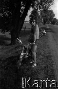 Lata 60., Mazury, Polska.
Rajd rowerowy po Mazurach, n/z Marek Zürn.
Fot. Marek Zürn, zbiory Fundacji Ośrodka KARTA